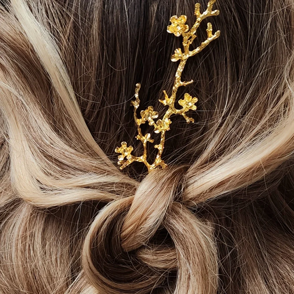 Luxury Hair Accessories Melchior/18kt 'Gold GG Unique' Neiman Marcus Jewelry